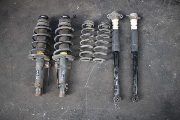 AMORTISSEUR AVEC RESSORTS DE RABAISSEMENT EIBACH - Vue 1